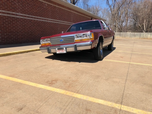 1983-1991 Ford Crown Victoria, Town Car, Grand Marquis Plug and Play Air Suspension Kit photo review