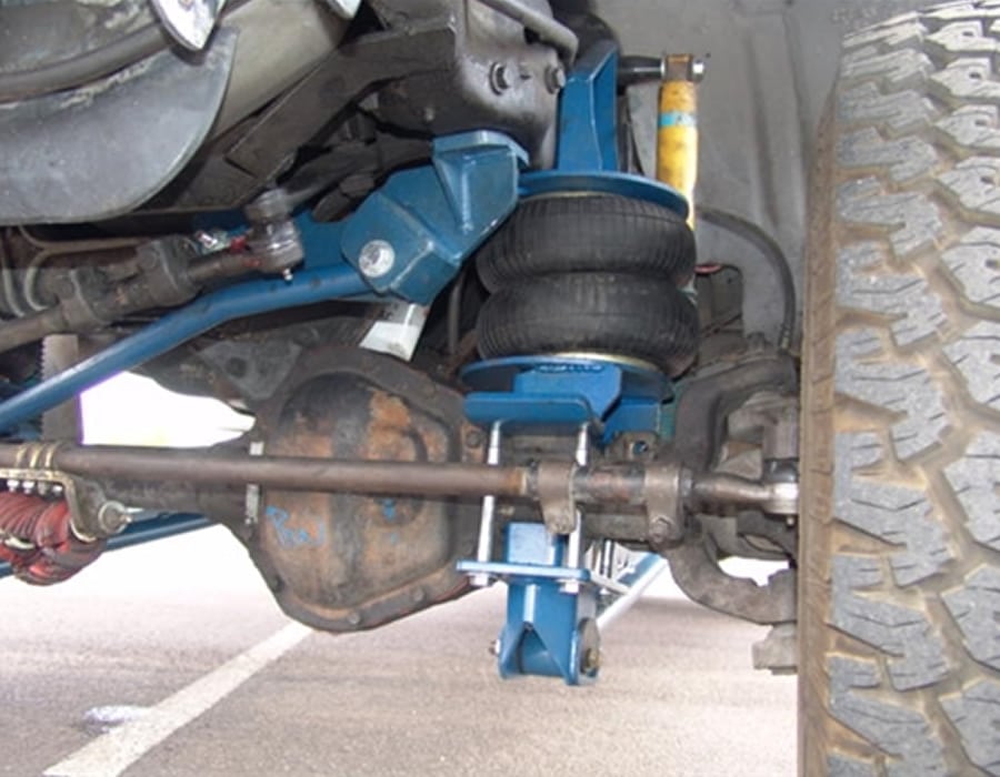 2004 excursion air shocks