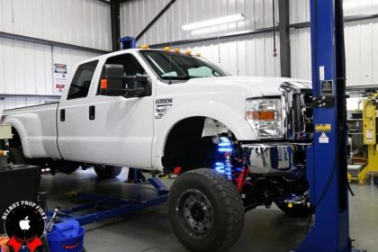 Is the Ford F250/F350 Complete Air Suspension Kit Worth It for Super Duty Trucks?