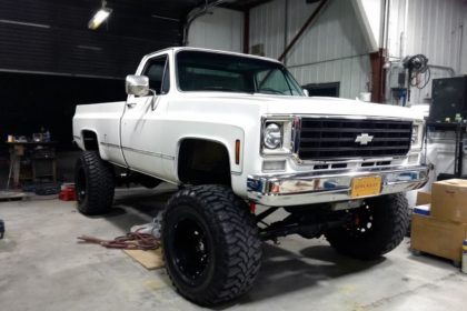How to Lift a 1973–1987 Chevy C10 – Is the 7" Lift Kit Worth It?