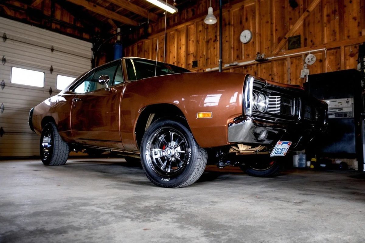 How to Lower a 1978–1993 Dodge Ram Charger D100/D150 with a 3–4" Drop Kit?