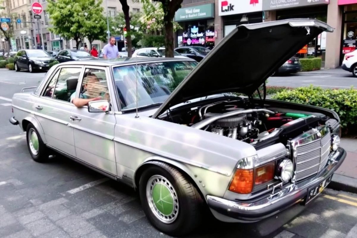 Is the Mercedes W114/W115 Complete Air Suspension Kit Worth It?