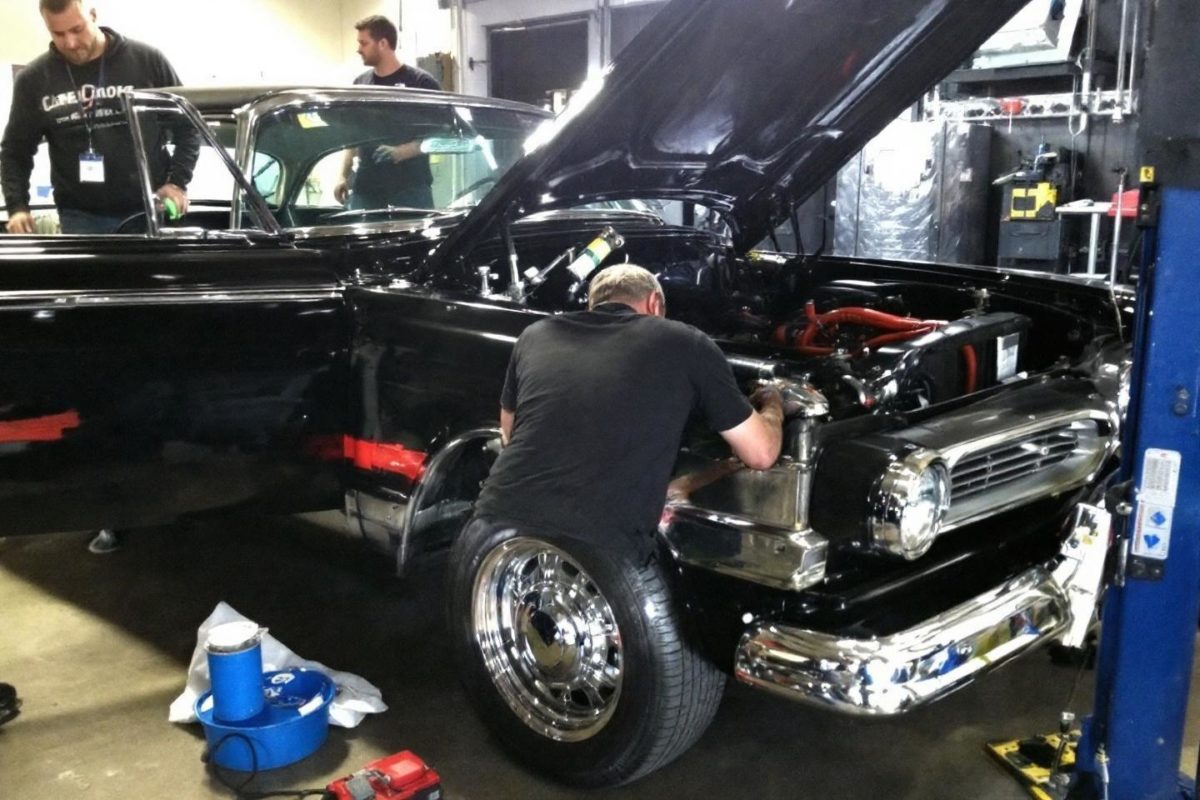 Should You Add a Standard Air Suspension Kit to a Plymouth?