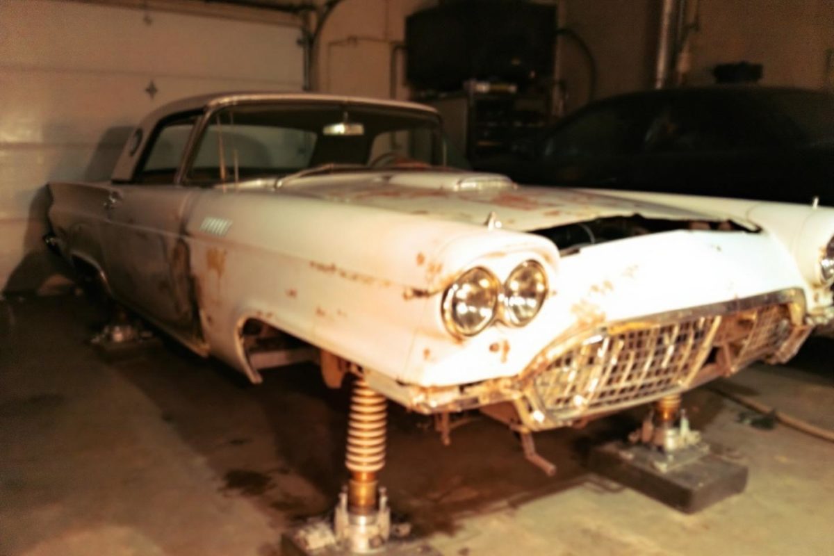 Is the 1958–1966 Ford Thunderbird Complete Air Suspension Kit Worth It?