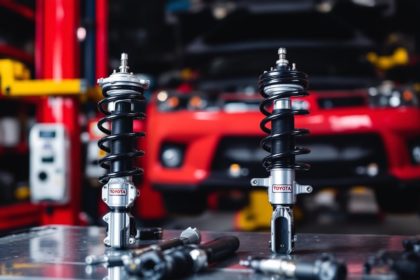 Which Toyota Front Air Strut Suspension Kit Should You Choose?