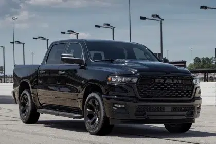 ram 1500 2026 v8 hemi 02